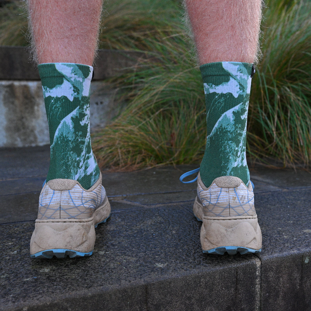 V-GOVETTS LEAP Performance Crew Socks
