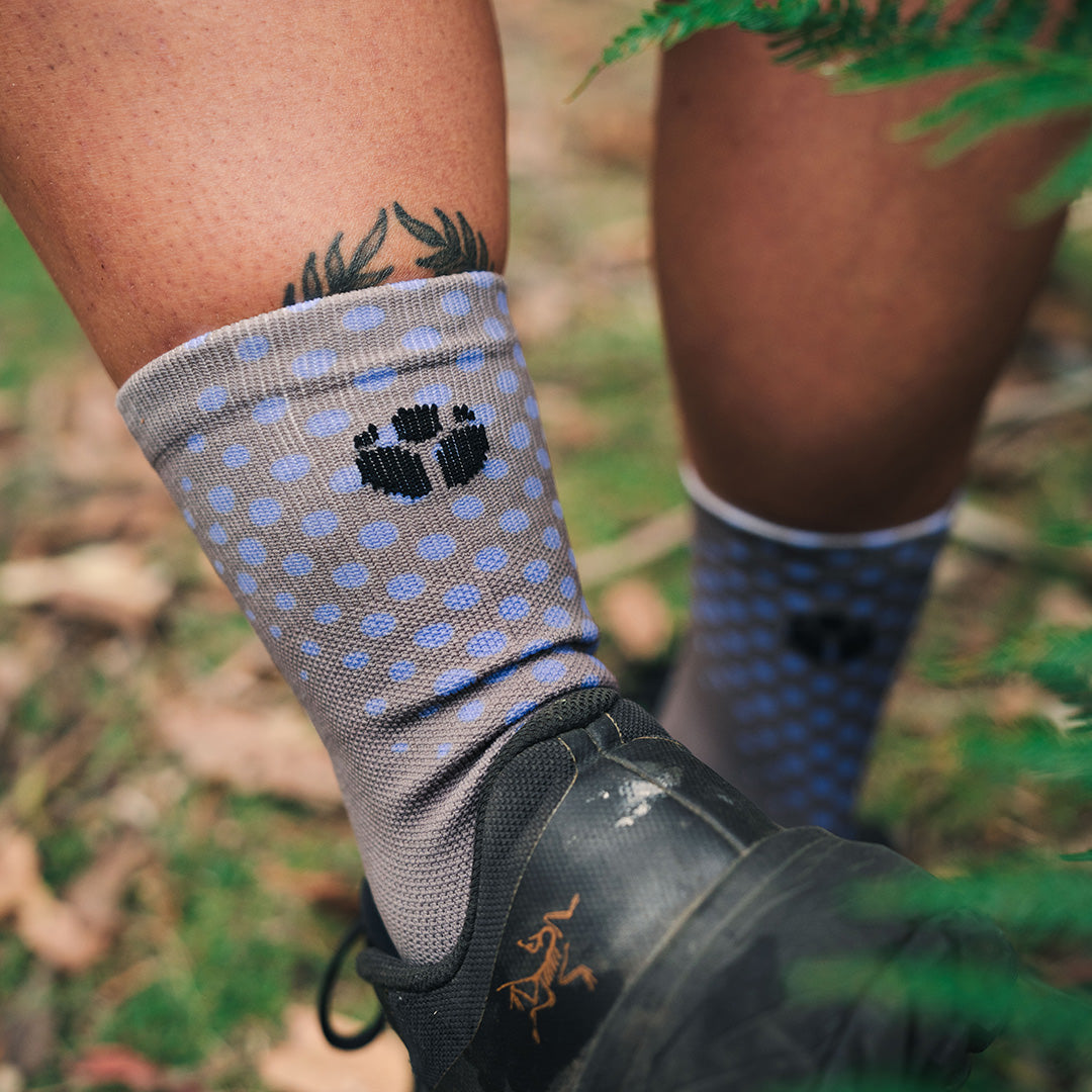 BUTTERFLY MAUVE Performance Crew Socks