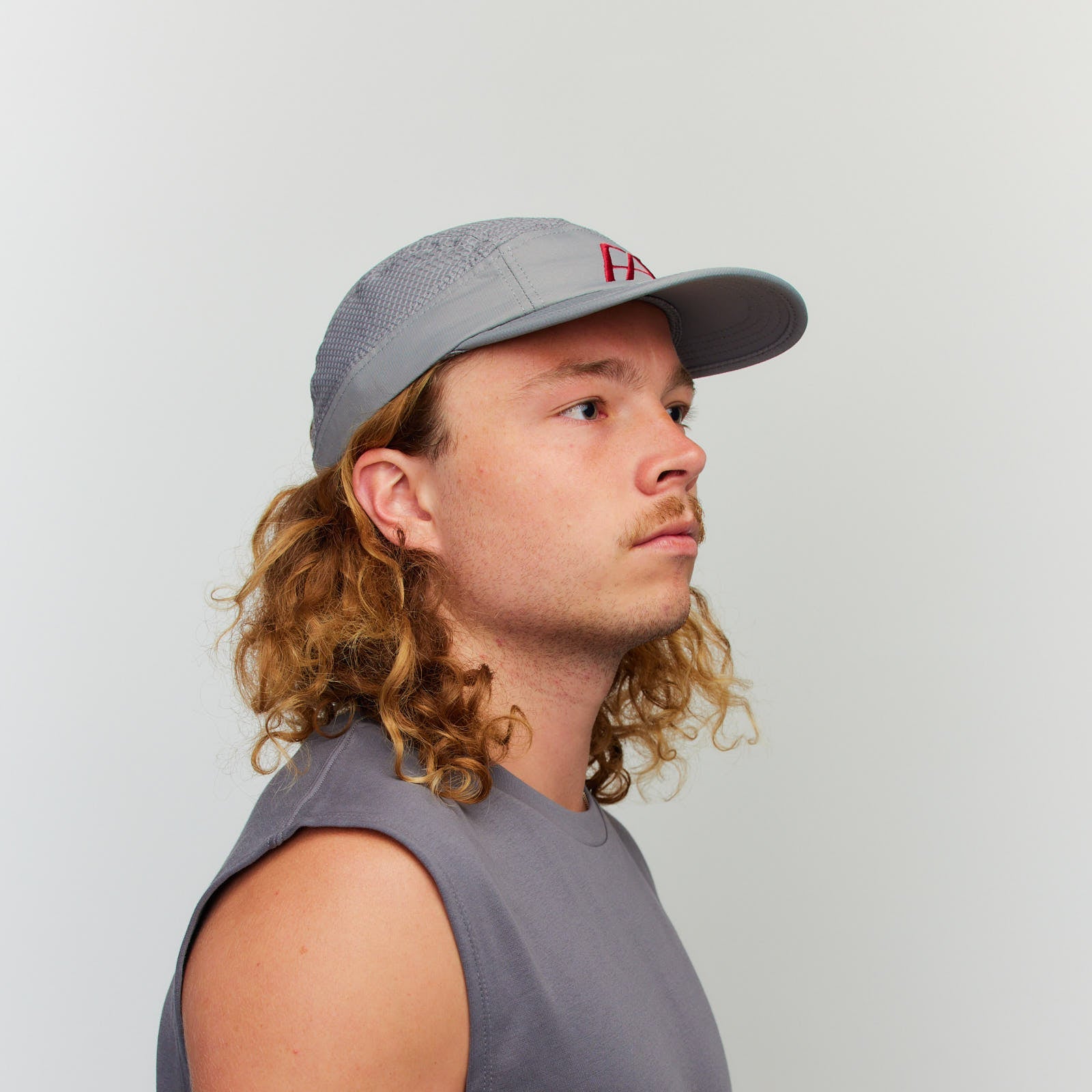 R-SYNTAX Cap